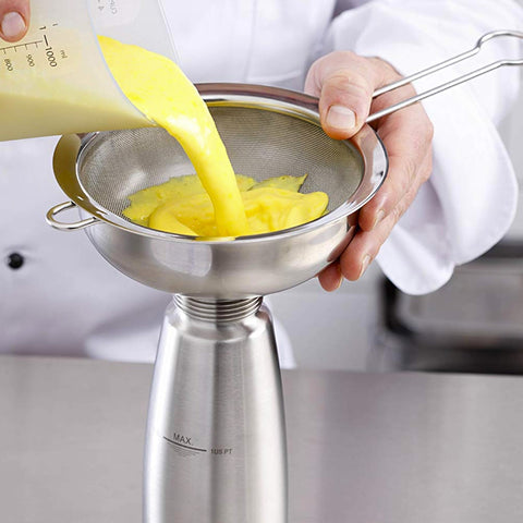 iSi funnel and filter in use